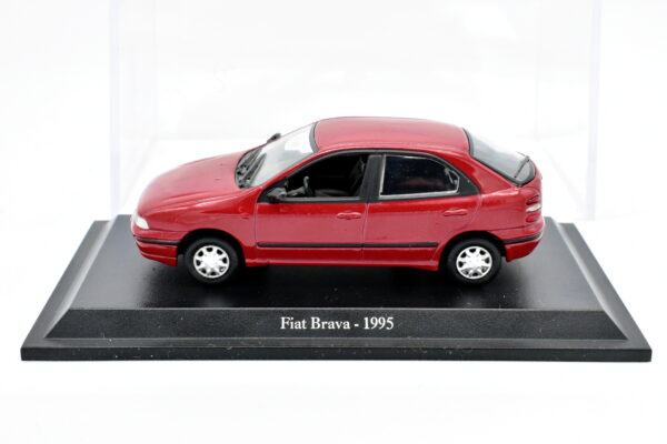 Modellino auto scala 1:43 FIAT BRAVA diecast collezione da edicola - Image 2