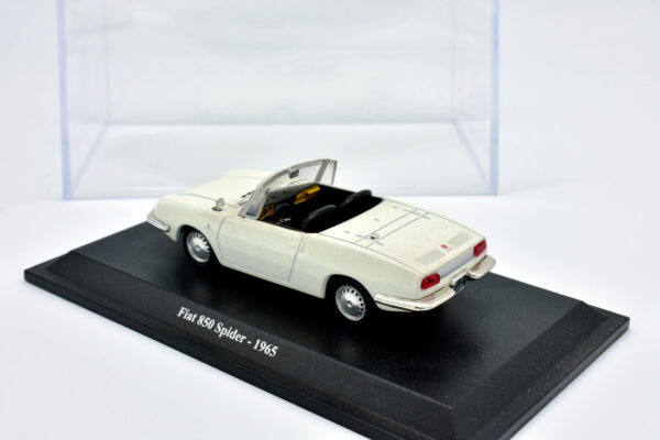Modellino auto scala 1:43 FIAT 850 SPIDER diecast collezione da edicola - Image 4