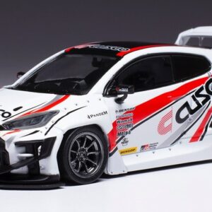 Modellino auto scala 1:43 Ixo Model  TOYOTA YARISPANDEM WHITE CUSCO diecast modellismo statico