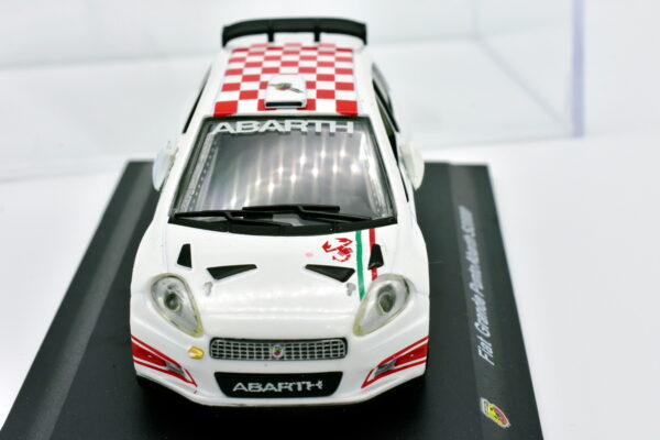 Modellino auto FIAT GRANDE PUNTO ABARTH S2000 scala 1:43 diecast modellismo collezione ixo - Image 5