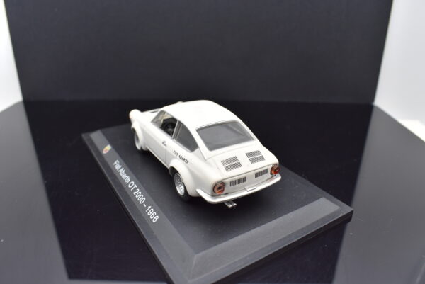 Modellino auto FIAT ABARTH OT 2000 1:43 diecast modellismo collezione ixo - Image 4