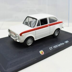 Modellino auto FIAT ABARTH OT 1600 BERLINA 1:43 diecast modellismo collezione ixo