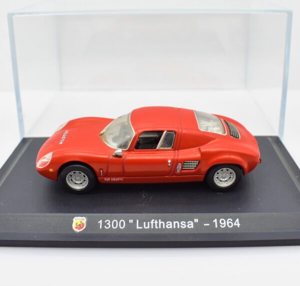 Modellino auto FIAT ABARTH 1300 LUFTHANSA 1:43 diecast modellismo collezione ixo