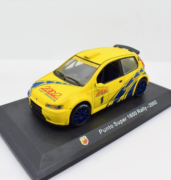 Modellino auto FIAT ABARTH PUNTO SUPER 1600 RALLY scala 1:43 diecast modellismo collezione ixo