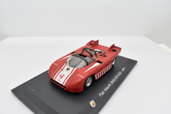 Modellino auto FIAT ABARTH 3000 scala 1:43 diecast modellismo collezione ixo - Image 3
