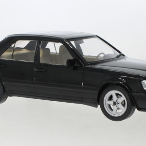 Modellino auto scala 1:18 ModelCarGroup  MERCEDES W124 TUNING 1986 BLACK modellismo statico collezione
