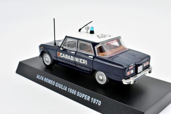 Modellini auto CARABINIERI scala 1:43 FIAT GIULIA diecast collezione - Image 4