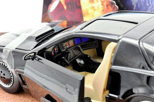 SUPERCAR PONTIAC KITT modellino auto scala 1:24 CAR K.I.T.T. film movie - Image 5