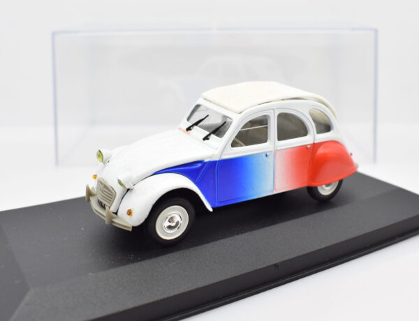 Modellino auto scala 1:43 CITROEN 2CV 6 Norev modellismo da collezione diecast