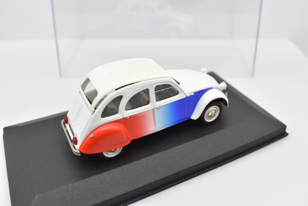 Modellino auto scala 1:43 CITROEN 2CV 6 Norev modellismo da collezione diecast - Image 3