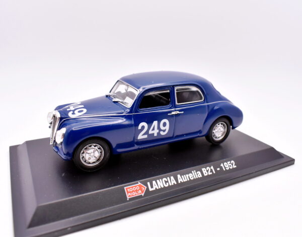 Modellini auto 1000 MIGLIA scala 1:43 LANCIA AURELIA B21 diecast collezione ixo