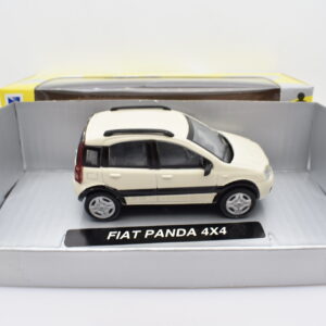 Modellino auto Fiat Panda 4x4 scala 1:43 diecast da collezione