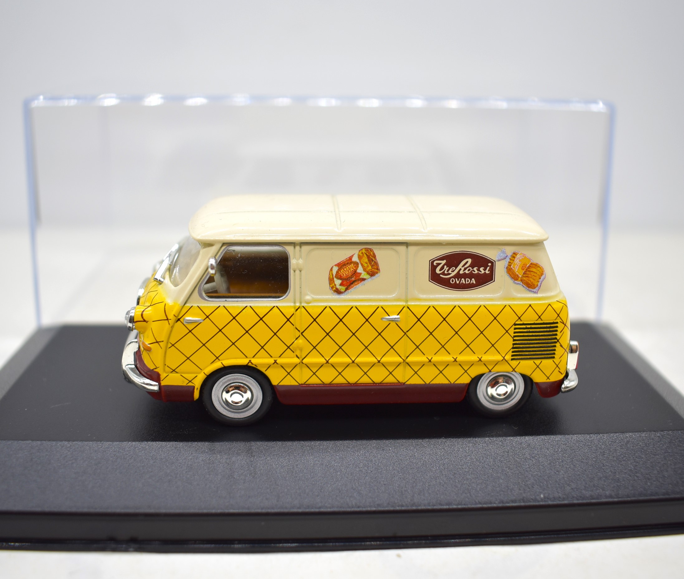 modellini furgone FIAT 600 M TRE ROSSI veicoli pubblicitari d'epoca scala 1:43 collezione