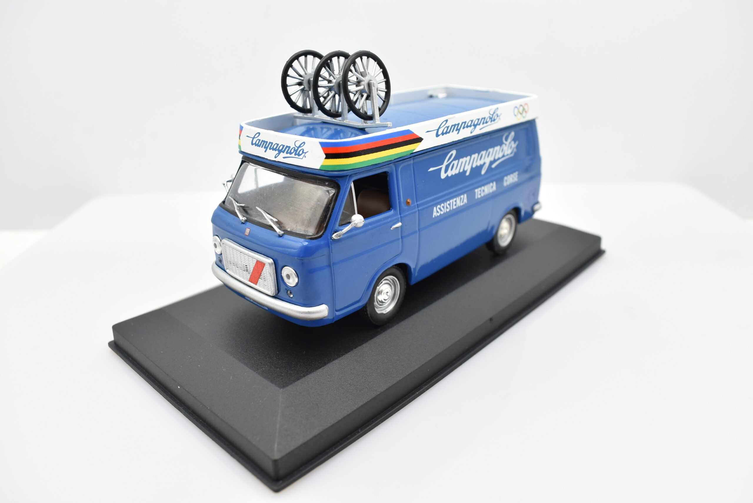 modellini furgone FIAT 238 CAMPAGNOLO veicoli pubblicitari d'epoca scala 1:43 da collezione - Image 3