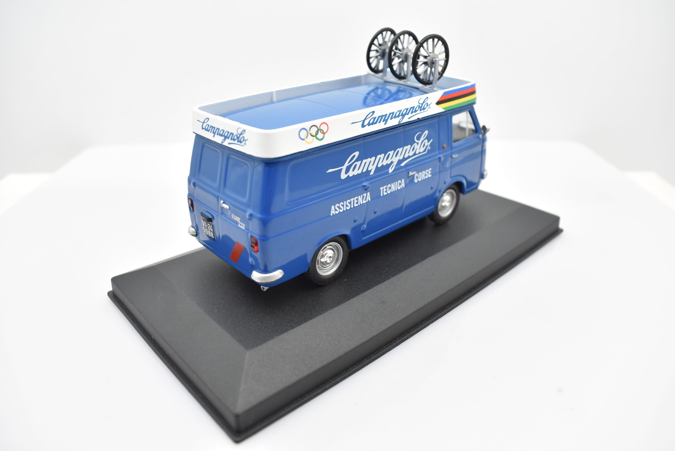 modellini furgone FIAT 238 CAMPAGNOLO veicoli pubblicitari d'epoca scala 1:43 da collezione - Image 6