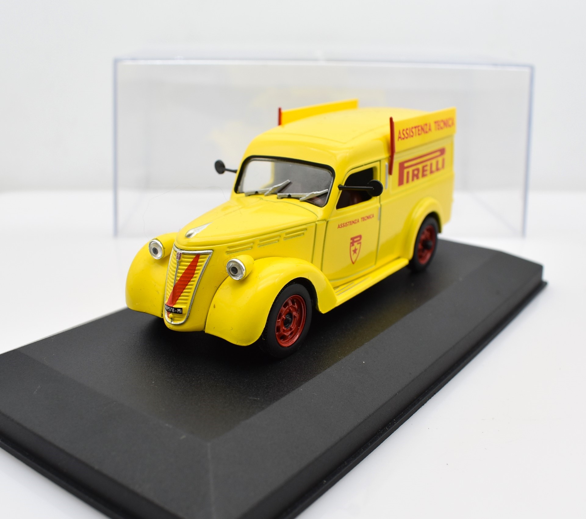 modellini furgone FIAT 1100 ELR PIRELLI veicoli pubblicitari d'epoca scala 1:43 collezione