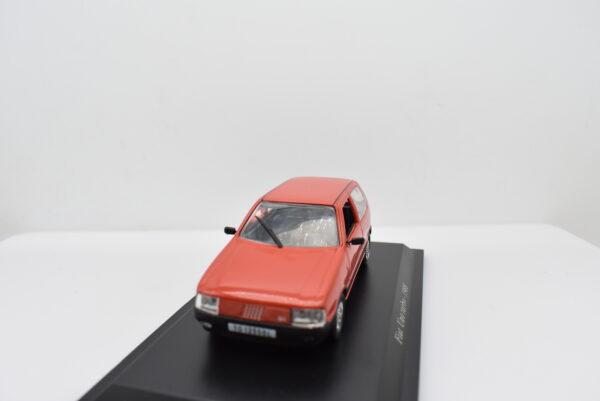 Modellino auto scala 1:43 FIAT UNO TURBO diecast collezione da edicola - Image 3