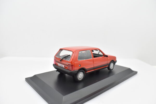 Modellino auto scala 1:43 FIAT UNO TURBO diecast collezione da edicola - Image 2