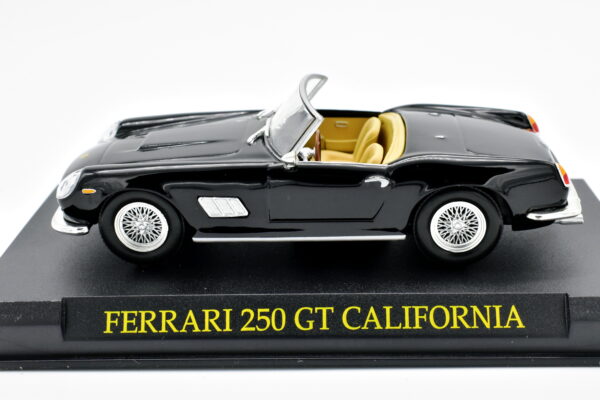 Modellini auto FERRARI 250 CALIFORNIA scala 1:43 da collezione edicola ixo modellismo diecast - Image 3