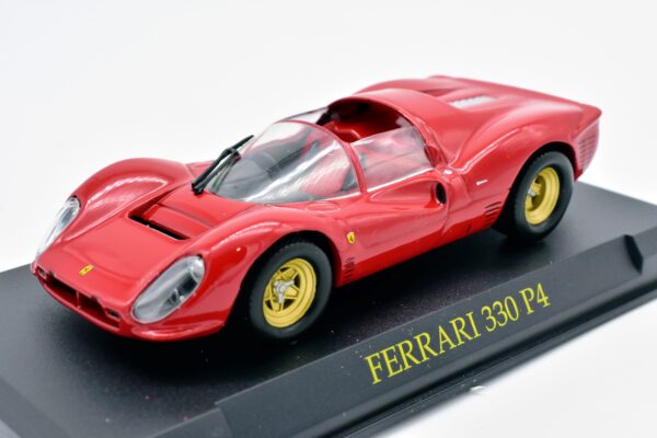 Modellini auto FERRARI 330 P4 scala 1:43 da collezione edicola ixo modellismo diecast