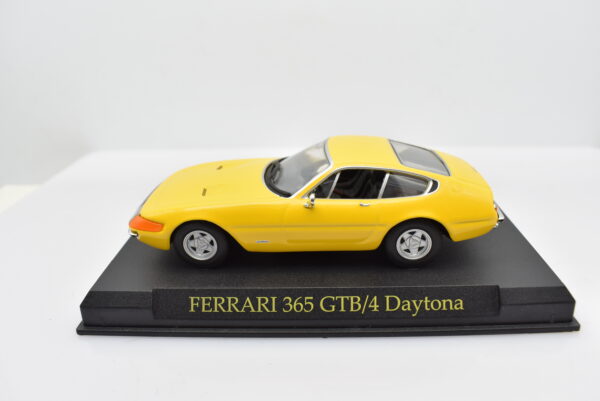 Modellini auto FERRARI 365 GTB/4 DAYTONA scala 1:43 collezione ixo modellismo diecast - Image 2