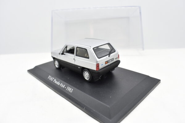 modellino auto scala 1:43 FIAT PANDA 4X4 diecast collezione da edicola - Image 4