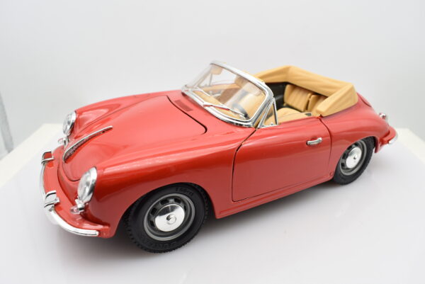 Modellino auto scala 1:18 PORSCHE 356 B modellismo da collezione - Image 3