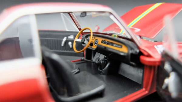 Modellino auto scala 1:24 LANCIA FULVIA COUPE RALLY 1.3 HF modellismo statico da collezione diecast - Image 10