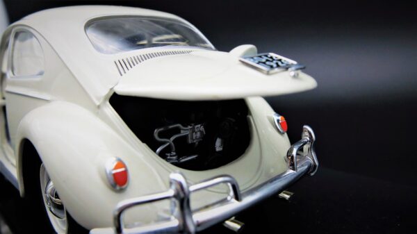 Modellino auto VW Maggiolino beetle kafer 1200 scala 1:24 diecast modellismo collezione statico epoca - Image 6
