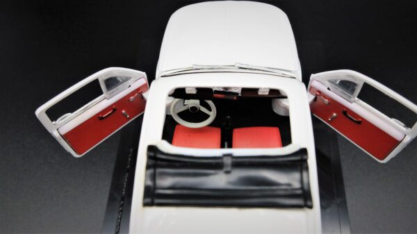 Modellino auto scala 1:24 Fiat 500 F modellismo statico da collezione - Image 8