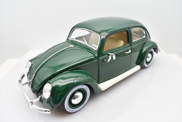 Modellino auto VOLKSWAGEN KAFER BEETLE scala 1:18 Burago diecast modellismo da collezione - Image 10