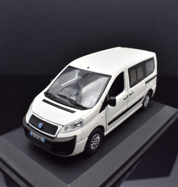 Modellini auto da collezione scala 1:43 FIAT SCUDO diecast modellismo statico