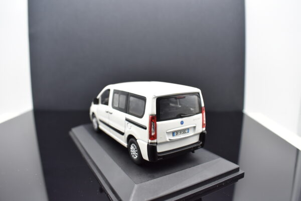 Modellini auto da collezione scala 1:43 FIAT SCUDO diecast modellismo statico - Image 5