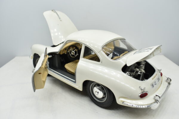 Modellino auto scala 1:18 PORSCHE 356 B Burago modellismo da collezione - Image 4