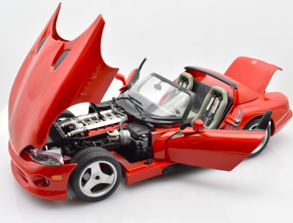 Modellino auto scala 1:18 VIPER DODGE RT 10 Burago modellismo da collezione
