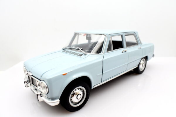 Modellino auto scala 1:24 Alfa Romeo Giulia 1600 Super modellismo statico da collezione - Image 8
