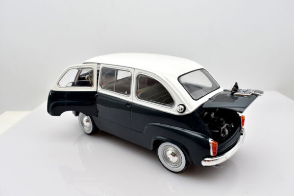 Modellino auto FIAT 600 MULTIPLA scala 1:24 diecast modellismo collezione statico epoca - Image 6