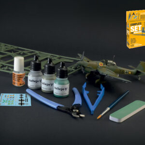 Modellino aerei da costruire model kit di montaggio Italeri  JUNKER JU-87B STUKA SET COMPLETO  KIT 1:72