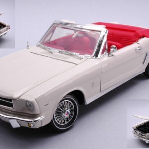 Modellino auto scala 1:18 FORD MUSTANG CONVERTIBLE james bond