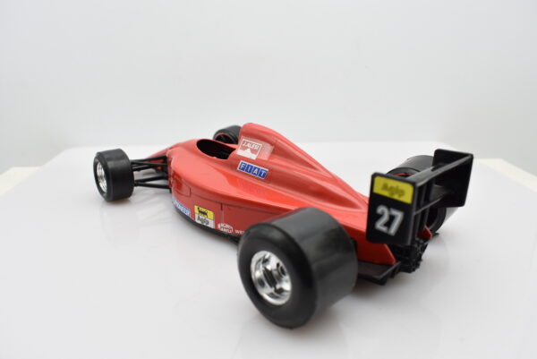 Modellini auto FERRARI 641/2 scala 1:24 Formula 1 diecast da collezione Burago - Image 4