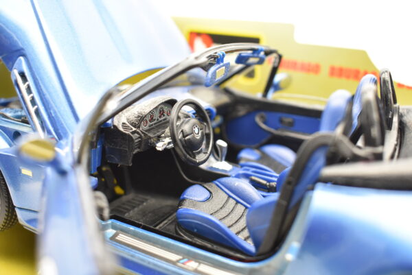 Modellino auto scala 1:18 BMW M Roadster diecast modellismo collezione - Image 4