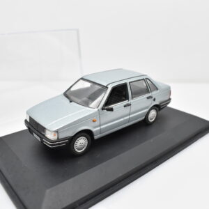 Modellino auto scala 1:43 Fiat Duna diecast modellismo collezione Norev