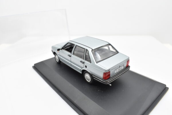 Modellino auto scala 1:43 Fiat Duna diecast modellismo collezione Norev - Image 4