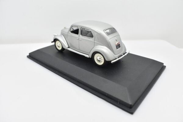 Modellino auto scala 1:43 Lancia ARDEA IV Serie diecast modellismo statico da collezione - Image 2
