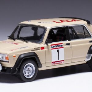 Modellino auto scala 1:43 Ixo LADA 2105 VFTS RALLY BALTIC 1984 SOOTSPUTMAKER modellismo statico collezione