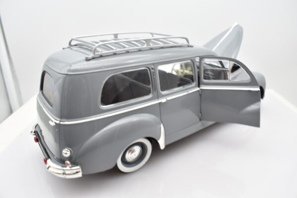 Modellino auto scala 1:18 Peugeot 203 Solido diecast modellismo da collezione - Image 5