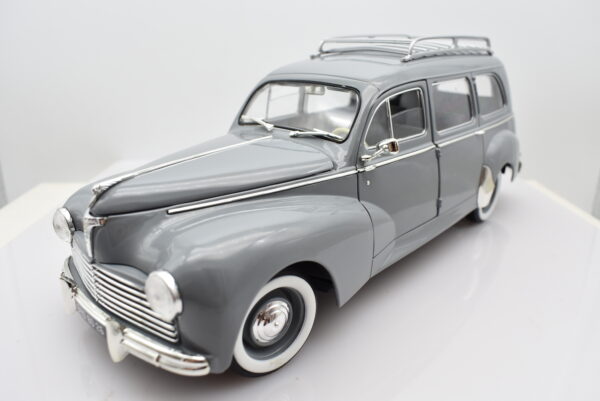 Modellino auto scala 1:18 Peugeot 203 Solido diecast modellismo da collezione - Image 9
