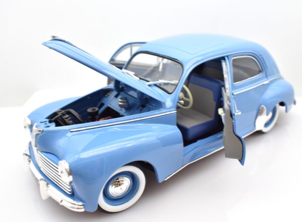 Modellino auto scala 1:18 Peugeot 203 Solido diecast modellismo da collezione