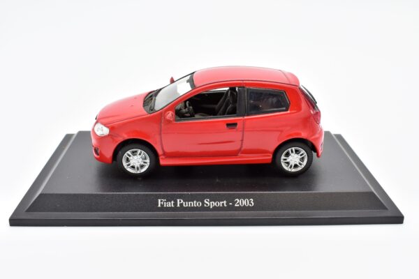 modellino auto scala 1:43 FIAT PUNTO SPORTING diecast collezione da edicola - Image 3