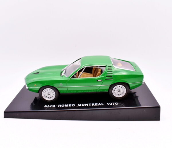 Modellino auto scala 1:43 Alfa Romeo Montreal diecast modellismo da collezione